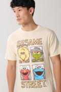 Camiseta de Plaza Sésamo kaki clara manga corta
