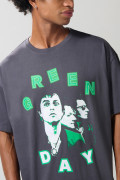 Camiseta gris oversize manga corta de Green Day