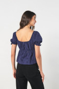 Blusa unicolor manga aglobada corta con recogido en cintura