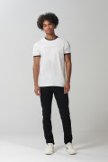 Camiseta college con contrastes y manga corta crema