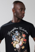 Camiseta artística de Cambridge negra manga corta 
