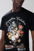 Camiseta artística de Cambridge negra manga corta 
