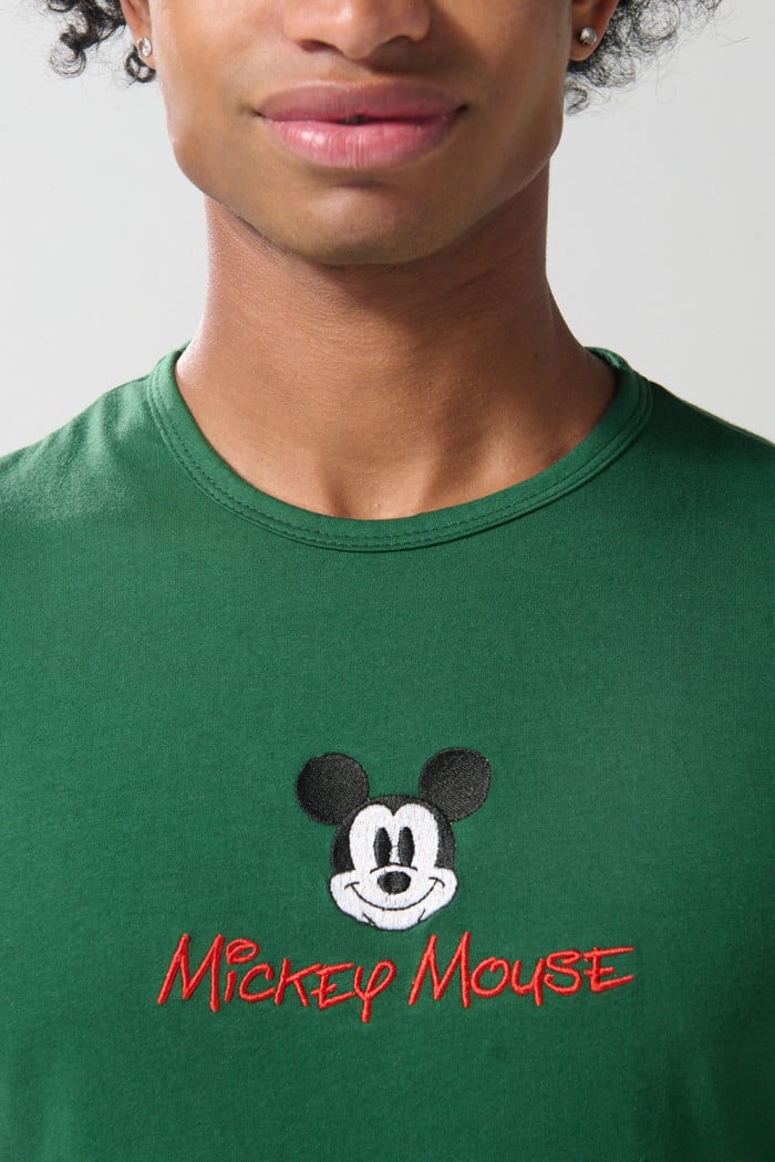 Camiseta manga corta unicolor con arte de Mickey