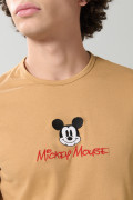 Camiseta manga corta unicolor con arte de Mickey