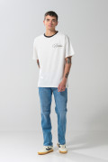 Camiseta manga corta oversize crema con estampados college