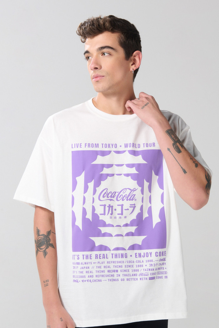 Camiseta oversize de Coca-Cola crema clara manga corta