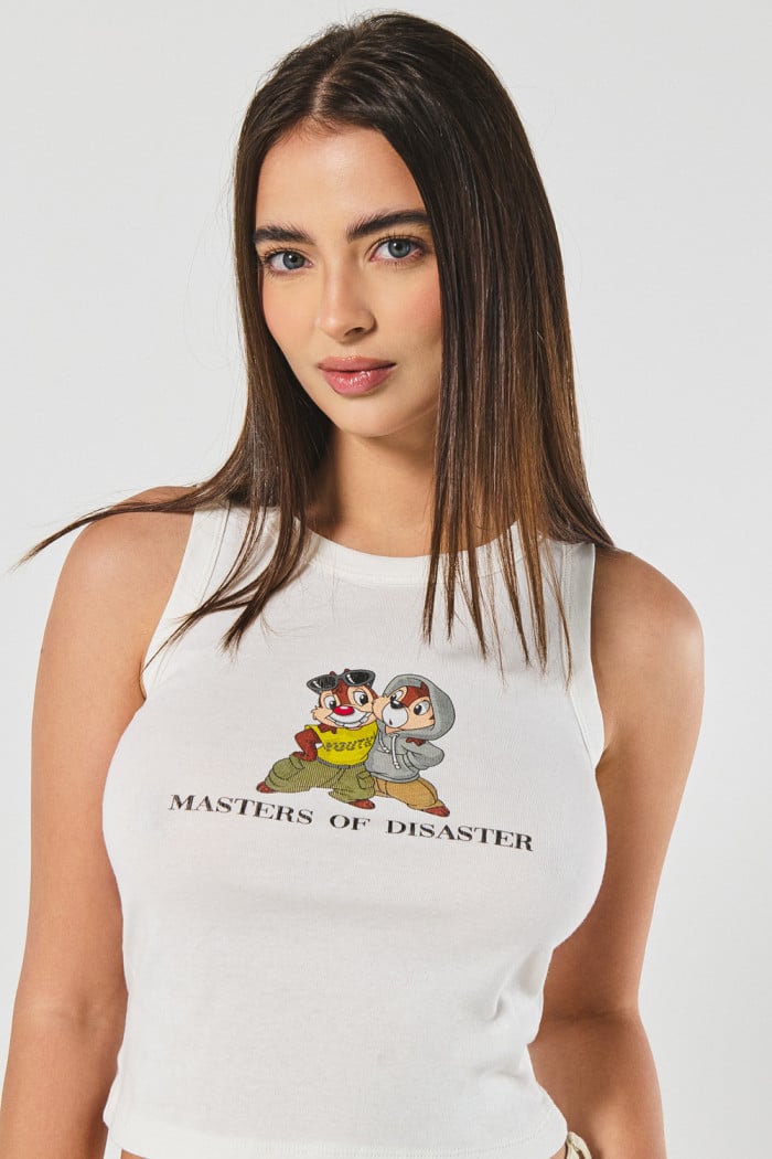Camiseta manga sisa crema con arte de Chip N´ Dale