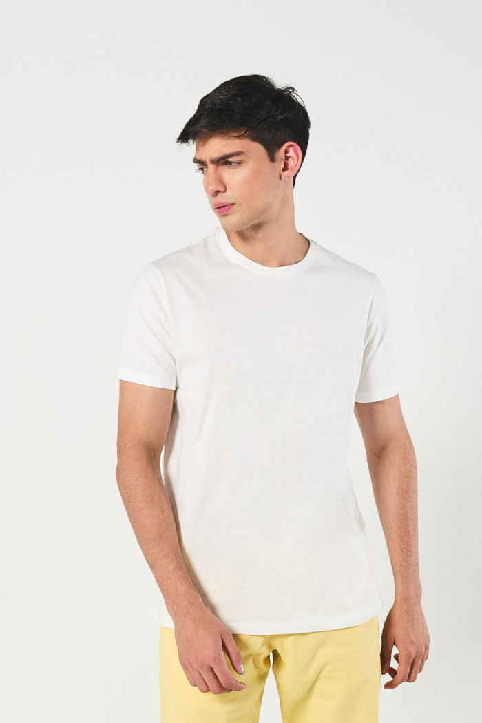 Camiseta unicolor ajustada con manga corta en algodón