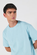 Camiseta en algodón cuello redondo unicolor con manga corta