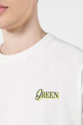 Camiseta crema con diseños de medio ambiente y manga corta
