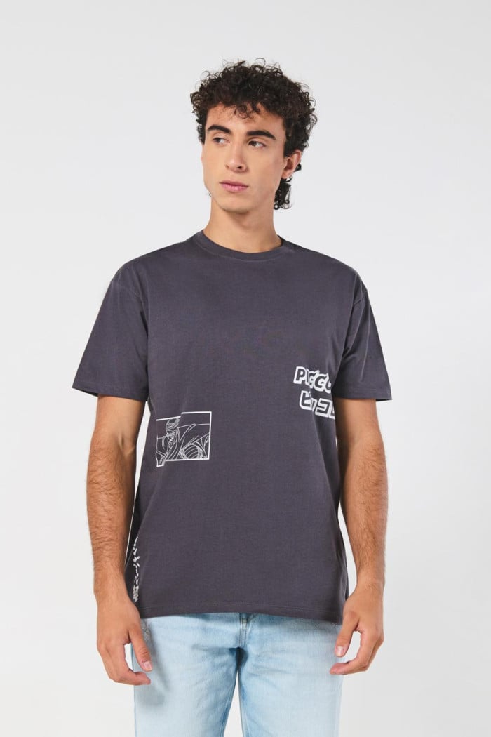Camiseta manga corta con estampado en frente de Dragon Ball Super