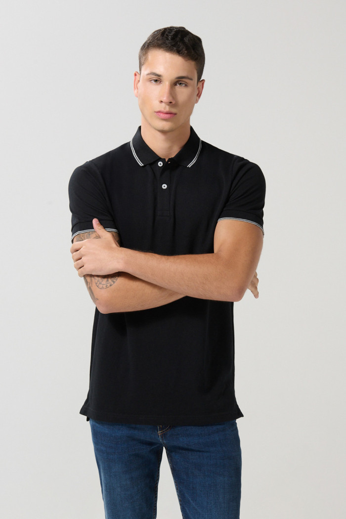 Camiseta Polo unicolor con cuello y puños tejido