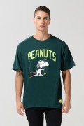 Camiseta oversize verde cuello redondo de Snoopy