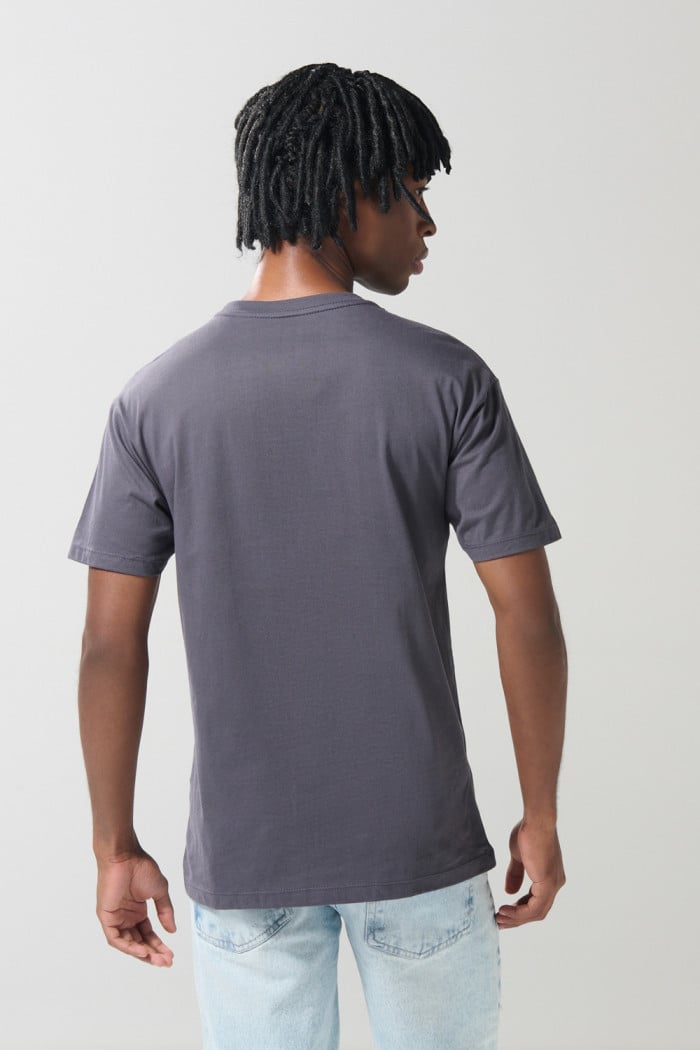 Camiseta gris intensa cuello redondo de Bob Esponja
