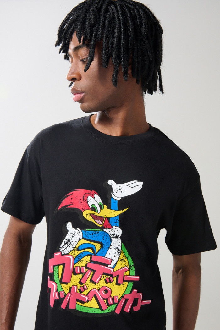 Camiseta del Pájaro Loco negra con cuello redondo
