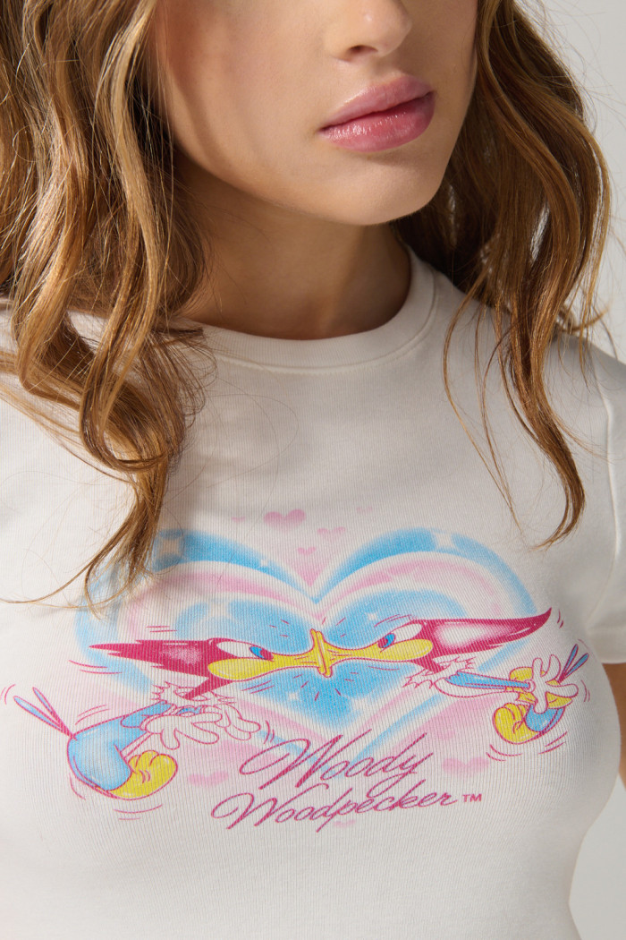 Camiseta unicolor manga corta con arte del Pájaro Loco