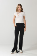 Camiseta crema de Los Picapiedra con cuello redondo