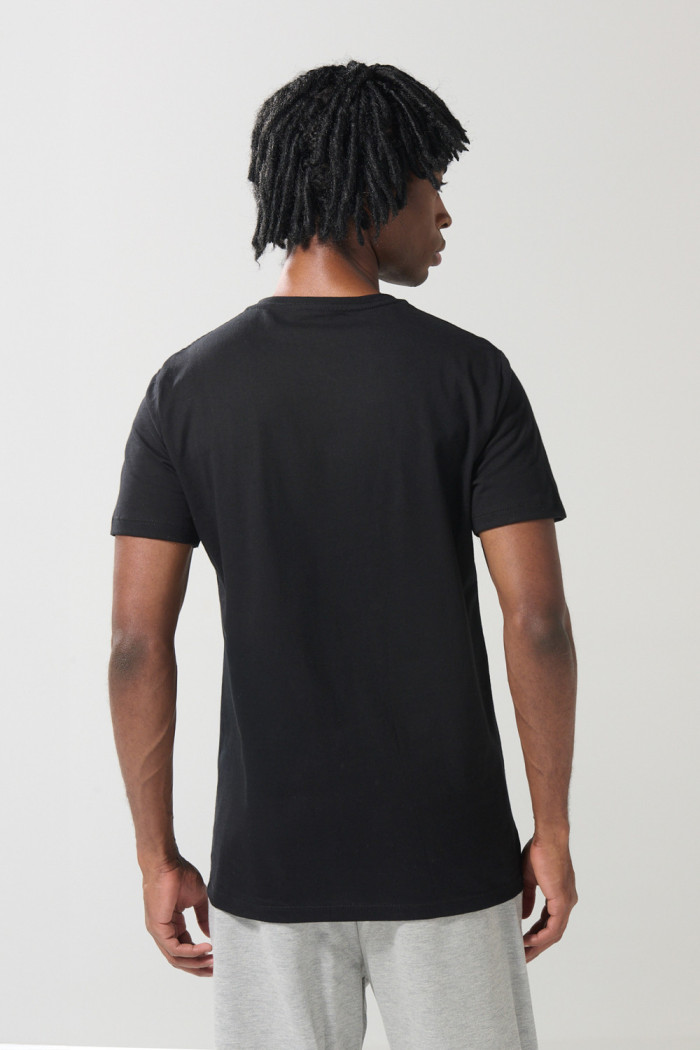 Camiseta en algodón unicolor con cuello redondo