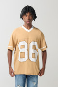 Camiseta oversize café clara college con cuello V