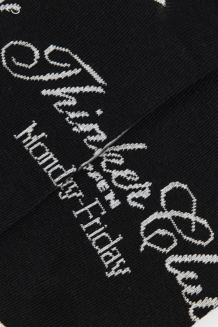 Medias unicolores tobilleras college con contrastes