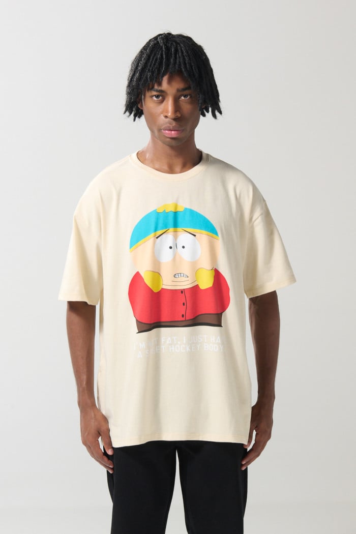 Camiseta oversize kaki manga corta con arte de South Park