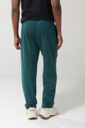 Pantalón jogger unicolor con bolsillos y bota recta