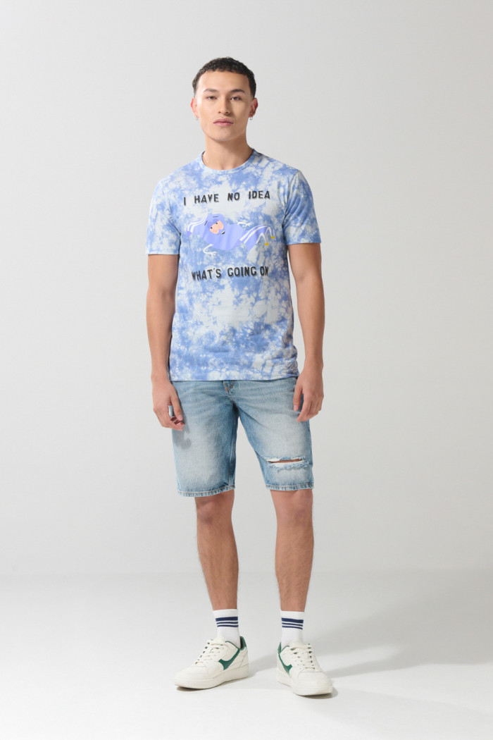 Camiseta tie dye azul manga corta con diseño de South Park