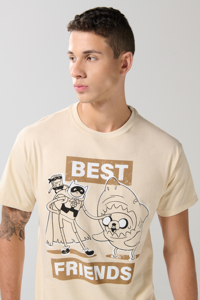 Camiseta kaki clara manga corta con arte de Hora de Aventura
