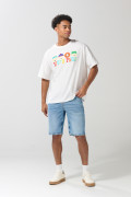 Camiseta crema manga corta con diseño de South Park
