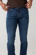 Jean skinny tiro bajo azul oscuro ajustado con bolsillos