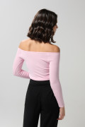 Camiseta manga larga unicolor ajustada con cuello bandeja