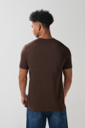 Camiseta ajustada con cuello redondo unicolor