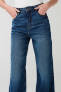 Jean 90´S bota recta azul oscuro con tiro alto y cremallera