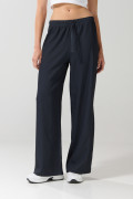 Pantalón azul palazzo con rayas, tiro alto y bota ancha