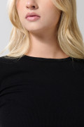 Camiseta acanalada unicolor con cuello redondo