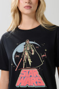 Camiseta negra cuello redondo con arte de Star Wars