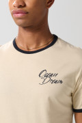 Camiseta unicolor con manga corta, contrastes y arte marino