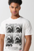 Camiseta cuello redondo crema con estampado de Tiburón
