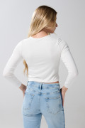 Camiseta manga larga crema clara con ajuste ceñido