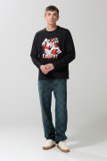 Camiseta negra manga larga con arte de Looney Tunes