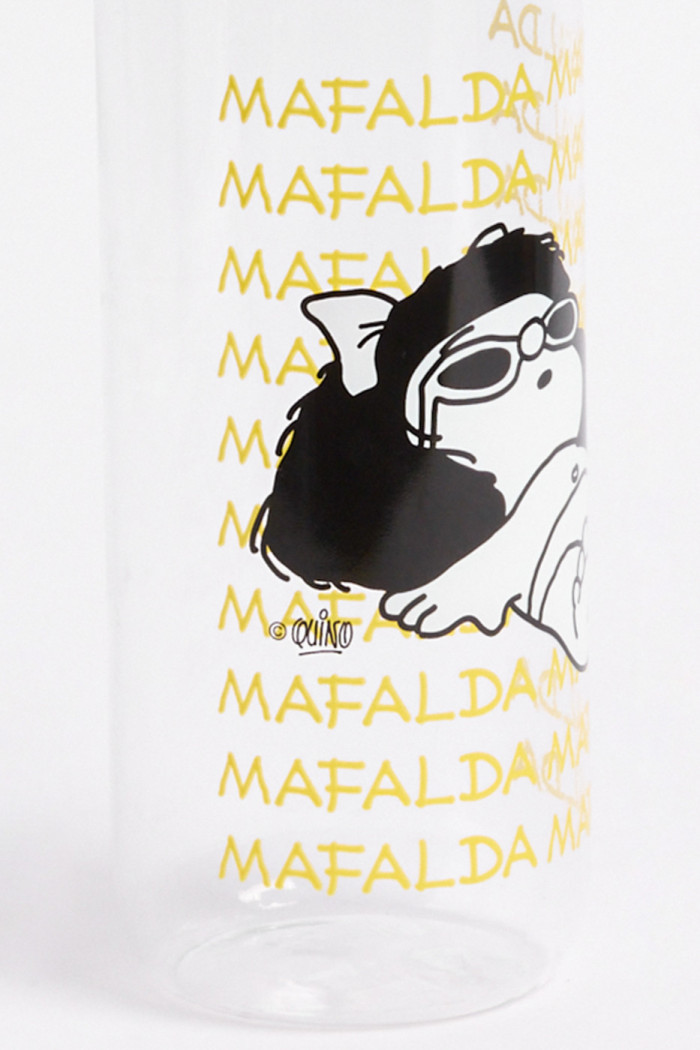 Botella unicolor con tapa metálica y diseño de Mafalda
