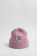 Gorro tejido lila con diseño de Lilo & Stitch