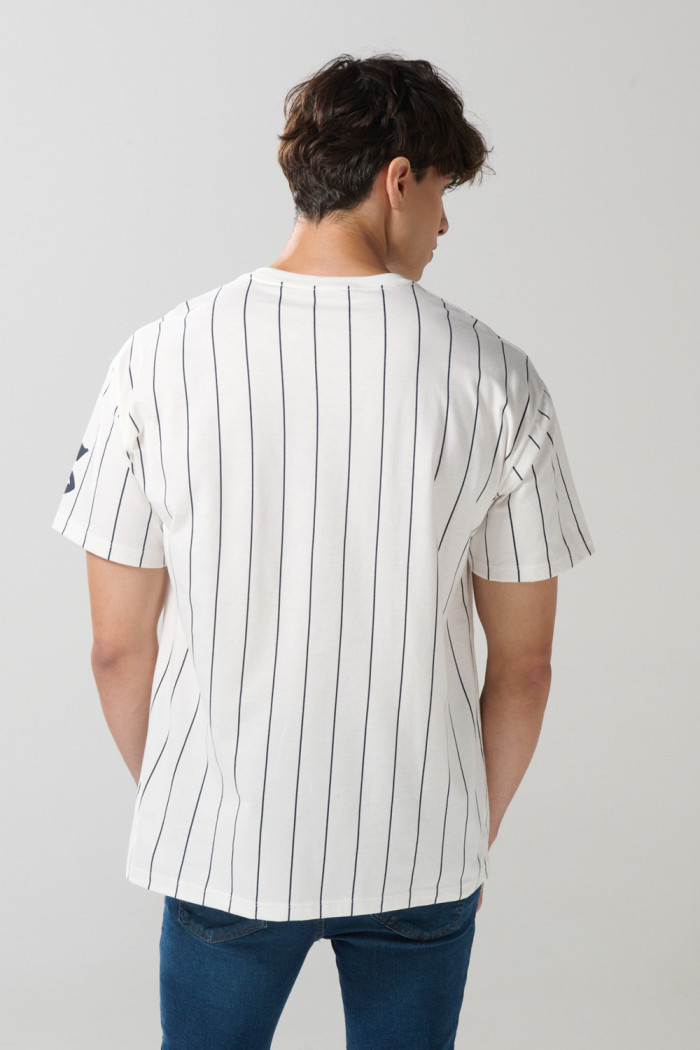 Camiseta oversize a rayas crema manga corta de Los Simpson