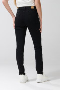 Jean negro tipo jegging con tiro alto y cremallera