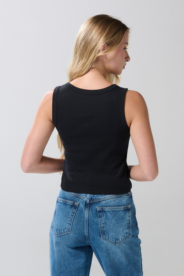Camiseta manga sisa negra con diseño de Mickey