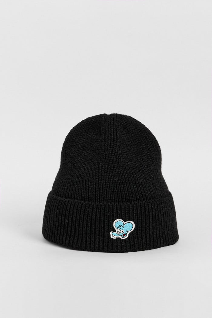 Gorro tejido negro con diseño de Los Simpson