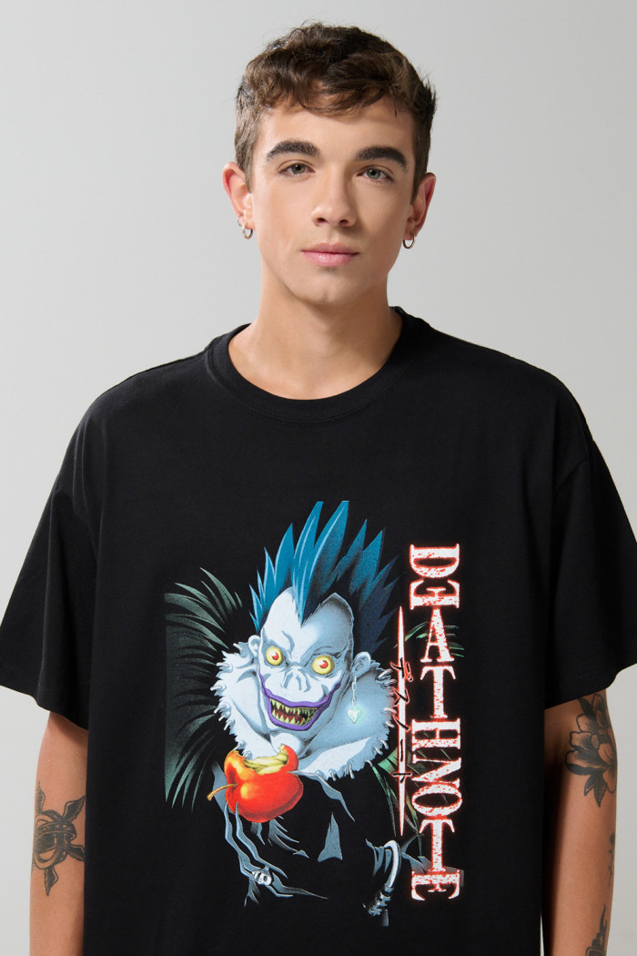 Camiseta manga corta negra con diseño de Death Note

