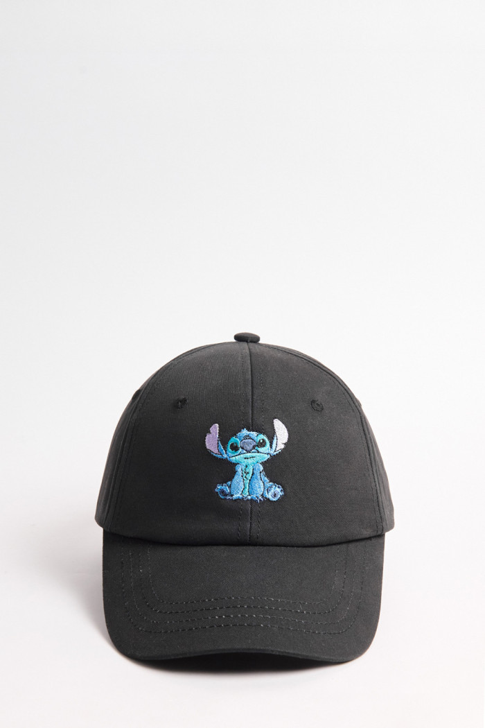 Cachucha beisbolera negra con arte de Lilo & Stitch