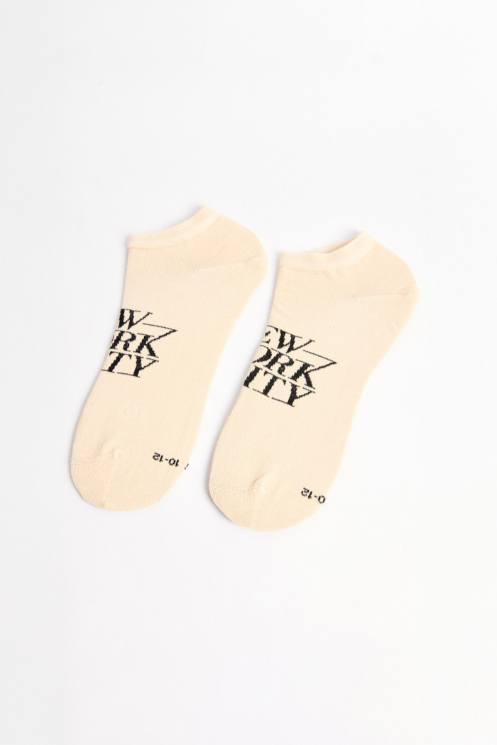 Medias tobilleras con diseño en jacquard