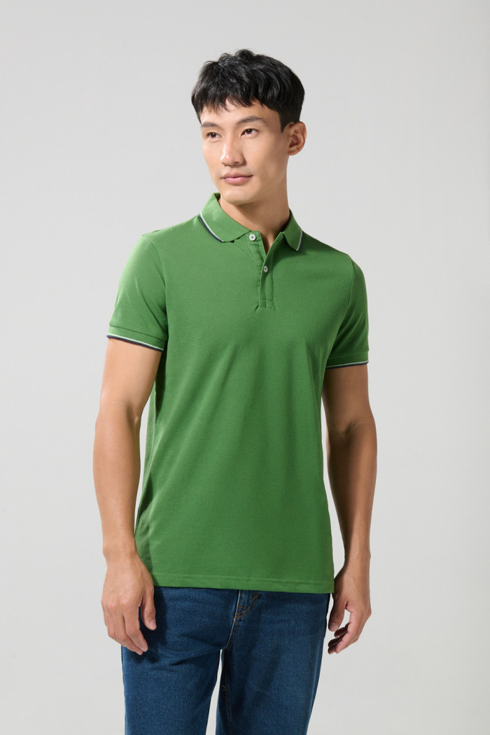 Camiseta unicolor polo manga corta con botones en pechera